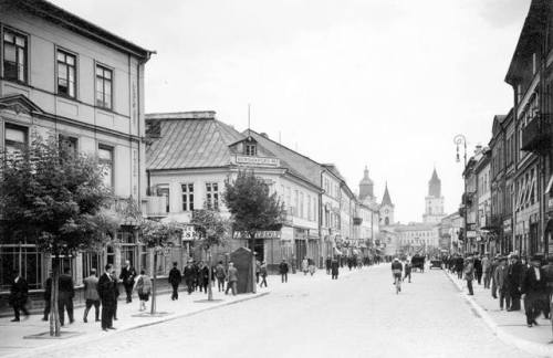 Ulica Krakowskie Przedmieście w Lublinie (XX- lecie międzywojenne).